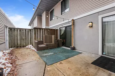 1274 Trailwood S, Hopkins, MN 55343 - Photo 5