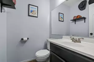 1274 Trailwood S, Hopkins, MN 55343 - Photo 21