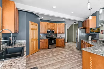 214 Galahad Place N, Hudson, WI 54016 - Photo 23