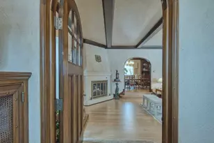 1001 E Howard St, Hibbing, MN 55746 - Photo 7