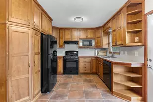 11820 Monroe Cir NE, Blaine, MN 55434 - Photo 3