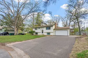 11820 Monroe Cir NE, Blaine, MN 55434 - Photo 25
