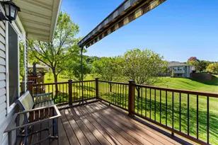 8867 Preserve Pl, Savage, MN 55378 - Photo 9