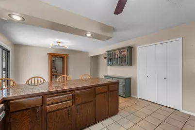 396 Thompson Avenue W, West Saint Paul, MN 55118 - Photo 17