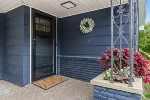 396 Thompson Ave W, West Saint Paul, MN 55118 - Photo 3