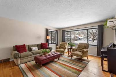 396 Thompson Avenue W, West Saint Paul, MN 55118 - Photo 5