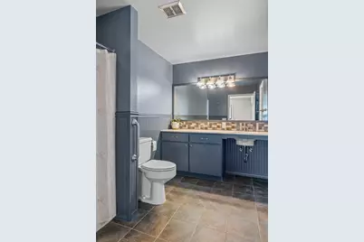 396 Thompson Avenue W, West Saint Paul, MN 55118 - Photo 21