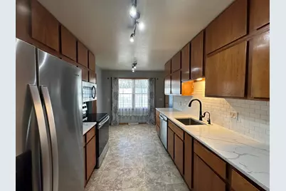 101 E Virginia Street, Luverne, MN 56156 - Photo 3