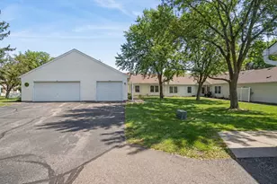 114 Carmel Ave W, West Saint Paul, MN 55118 - Photo 3