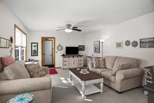 114 Carmel Ave W, West Saint Paul, MN 55118 - Photo 7