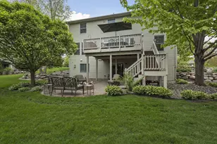 7428 Bent Bow Trail, Chanhassen, MN 55317 - Photo 3