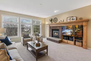 7428 Bent Bow Trail, Chanhassen, MN 55317 - Photo 15