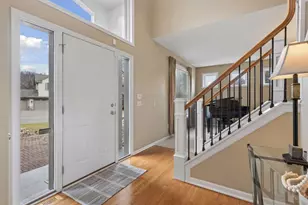 7428 Bent Bow Trail, Chanhassen, MN 55317 - Photo 3