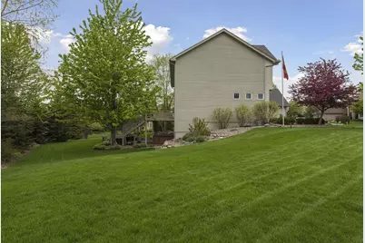 7428 Bent Bow Trail, Chanhassen, MN 55317 - Photo 45