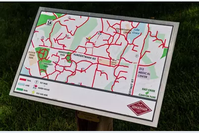 110104 Arboretum Way, Chaska, MN 55318 - Photo 39