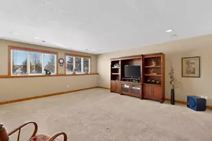 4063 Autumn Lake Ct SW, Rochester, MN 55902 - Photo 49