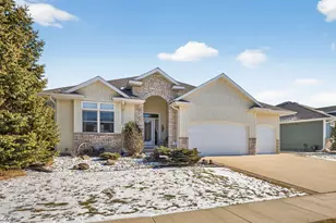 4063 Autumn Lake Ct SW, Rochester, MN 55902 - Photo 5