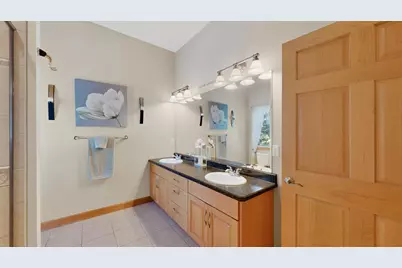 4063 Autumn Lake Court SW, Rochester, MN 55902 - Photo 11