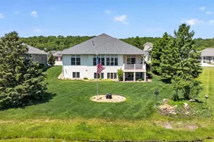 4063 Autumn Lake Ct SW, Rochester, MN 55902 - Photo 3