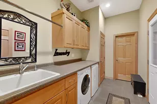 4063 Autumn Lake Ct SW, Rochester, MN 55902 - Photo 19