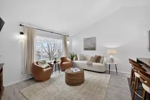 212 Keystone Dr NE, Pine Island, MN 55963 - Photo 3