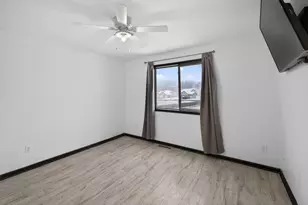 212 Keystone Dr NE, Pine Island, MN 55963 - Photo 25