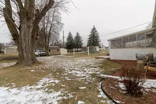 142 3rd Ave SW, Winnebago, MN 56098 - Photo 25