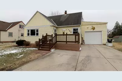 142 3rd Avenue SW, Winnebago, MN 56098 - Photo 1