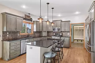 2408 Meadow Dr, Buffalo, MN 55313 - Photo 5