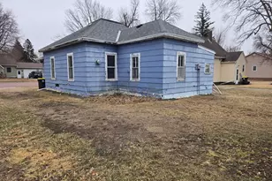 536 Cedar Ave, Westbrook, MN 56183 - Photo 3