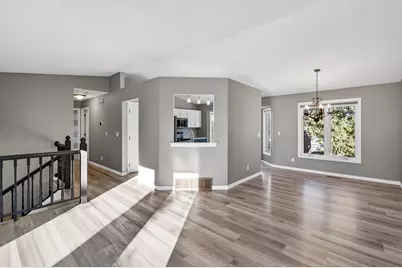 13995 Brunswick Avenue S, Savage, MN 55378 - Photo 5