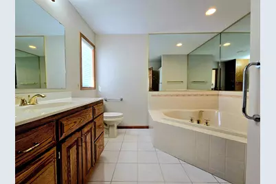 642 Jenisa Drive, Saint Cloud, MN 56301 - Photo 13