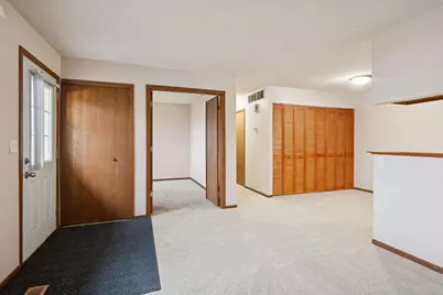 2706 Brookdale Lane, Brooklyn Park, MN 55444 - Photo 7