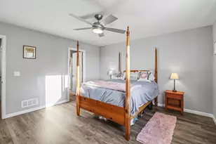 913 Mulberry Ave NE, Montgomery, MN 56069 - Photo 9