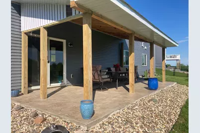 913 Mulberry Avenue NE, Montgomery, MN 56069 - Photo 27