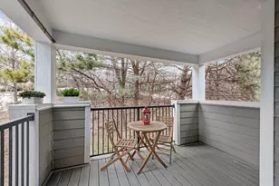 5970 Chasewood Pkwy, Hopkins, MN 55343 - Photo 5