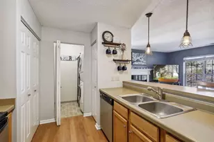 5970 Chasewood Pkwy, Hopkins, MN 55343 - Photo 13