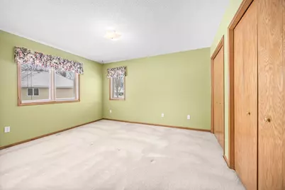 45 Orchard Avenue SE, Hutchinson, MN 55350 - Photo 9