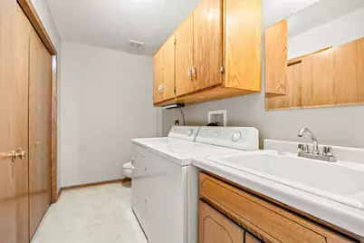 45 Orchard Avenue SE, Hutchinson, MN 55350 - Photo 19