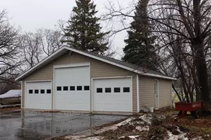 215 4th St NW, Glenwood, MN 56334 - Photo 3