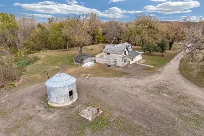 1958 State Highway 15, Truman, MN 56088 - Photo 17