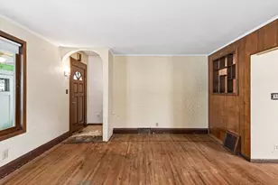 1070 Dale St N, Saint Paul, MN 55117 - Photo 15