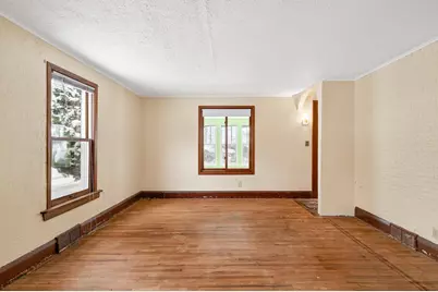 1070 Dale Street N, Saint Paul, MN 55117 - Photo 3