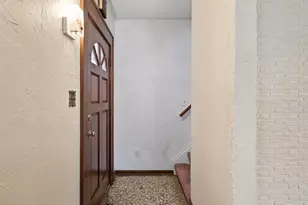 1070 Dale St N, Saint Paul, MN 55117 - Photo 13