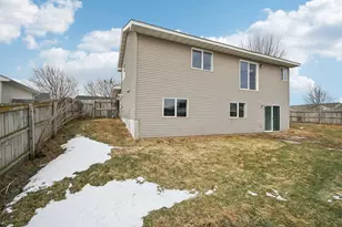 2132 Emerson Rd S, Cambridge, MN 55008 - Photo 27