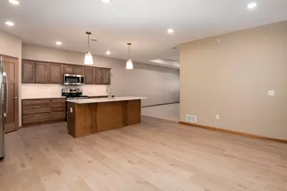 3116 Bassett Drive, Mankato, MN 56001 - Photo 3