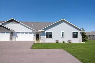3116 Bassett Dr, Mankato, MN 56001 - Photo 1
