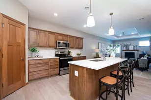 3116 Bassett Dr, Mankato, MN 56001 - Photo 5