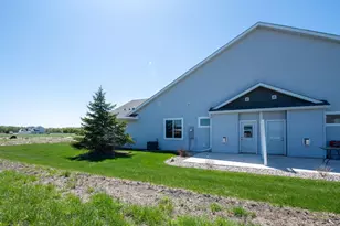 3116 Bassett Dr, Mankato, MN 56001 - Photo 19