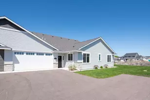 3116 Bassett Dr, Mankato, MN 56001 - Photo 1